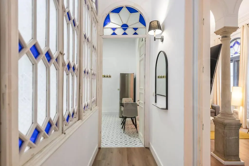 Historic Gem With Modern Comfort By Rems Malaga Spain