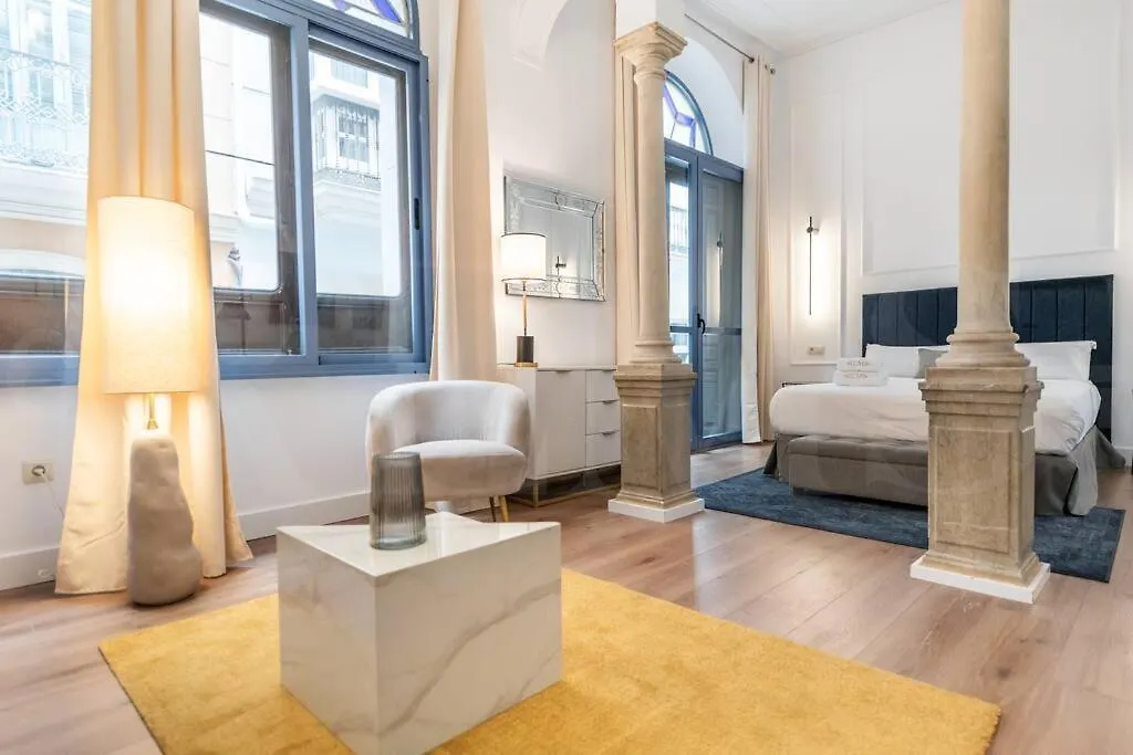 Historic Gem With Modern Comfort By Rems Malaga